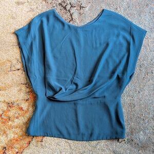MM Lafleur Elegant Green Blue Women's Nejvi Top